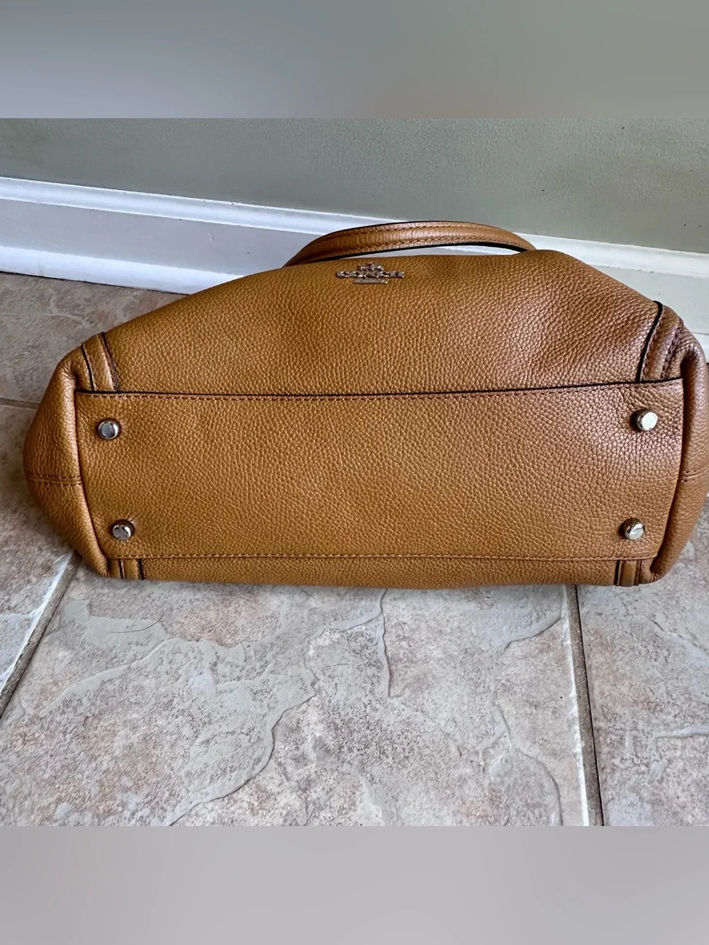 Coach Turnlock Edie Pebbled Leather Shoulder Bag Purse Tan Saddle 36855